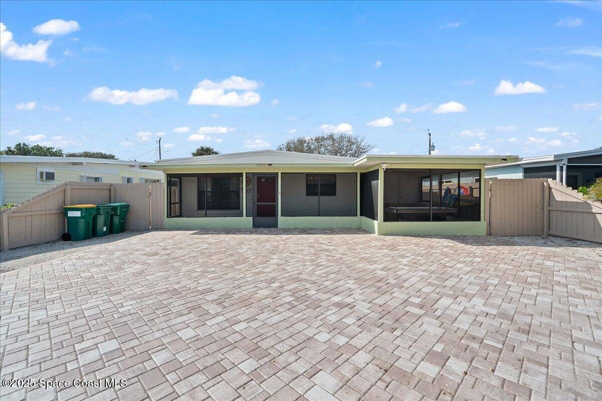 1350 Orlando, Cocoa Beach, Florida