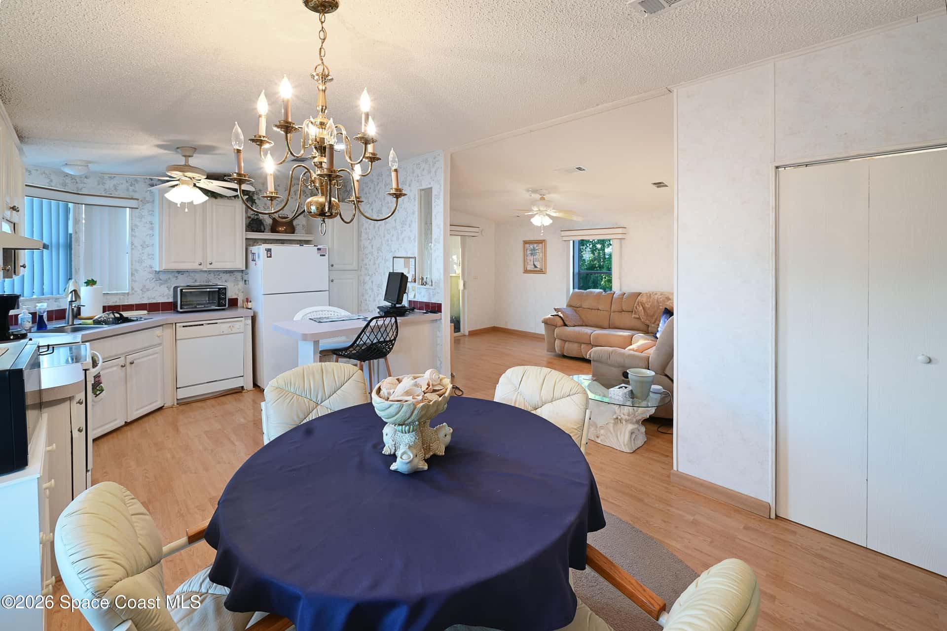 1356 Turkey Creek thumbnail 6