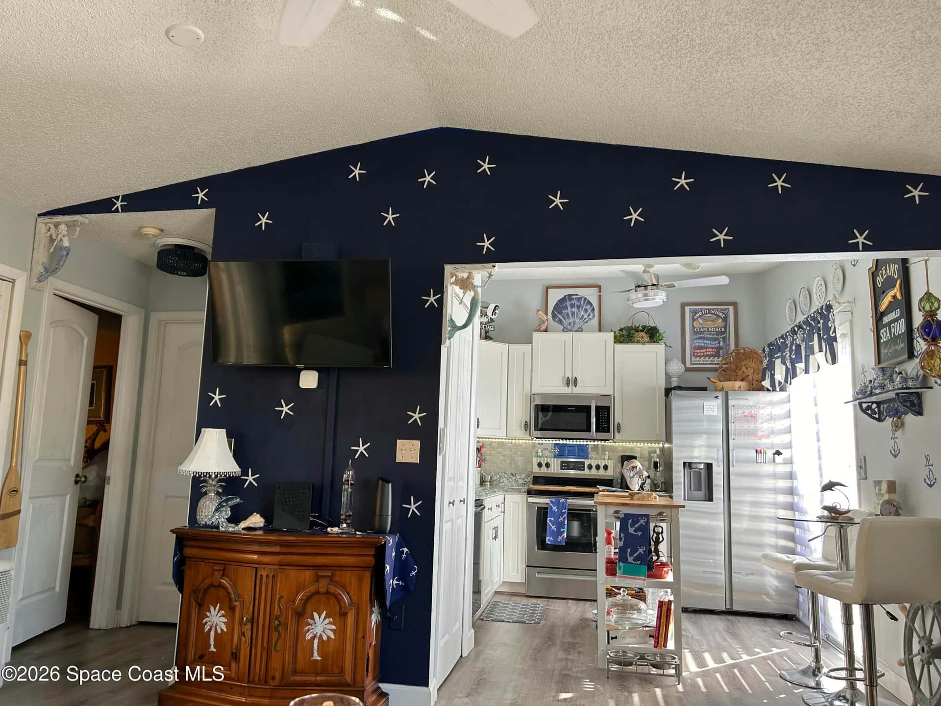 1485 Malibu thumbnail 4