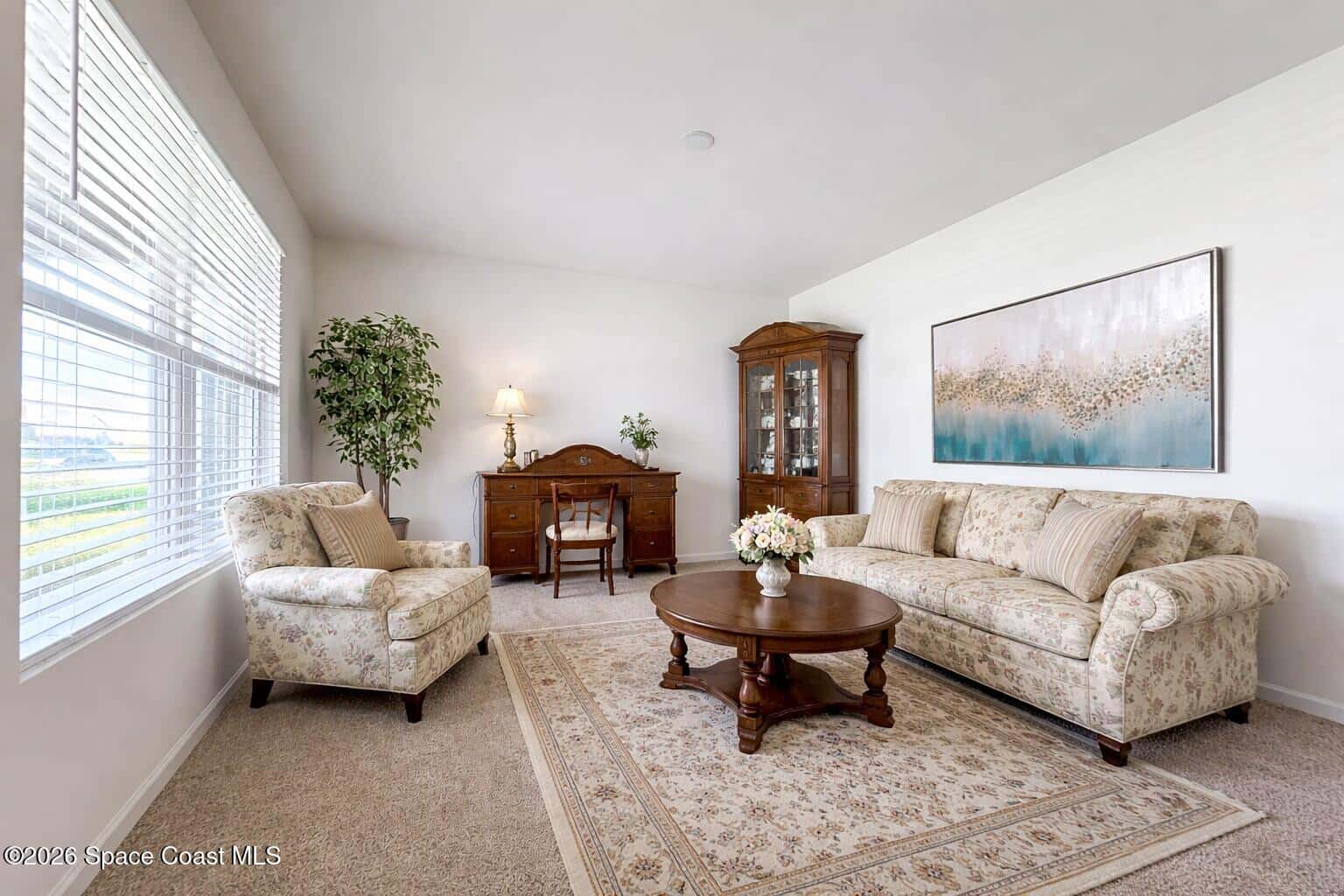 905 Dugan thumbnail 2