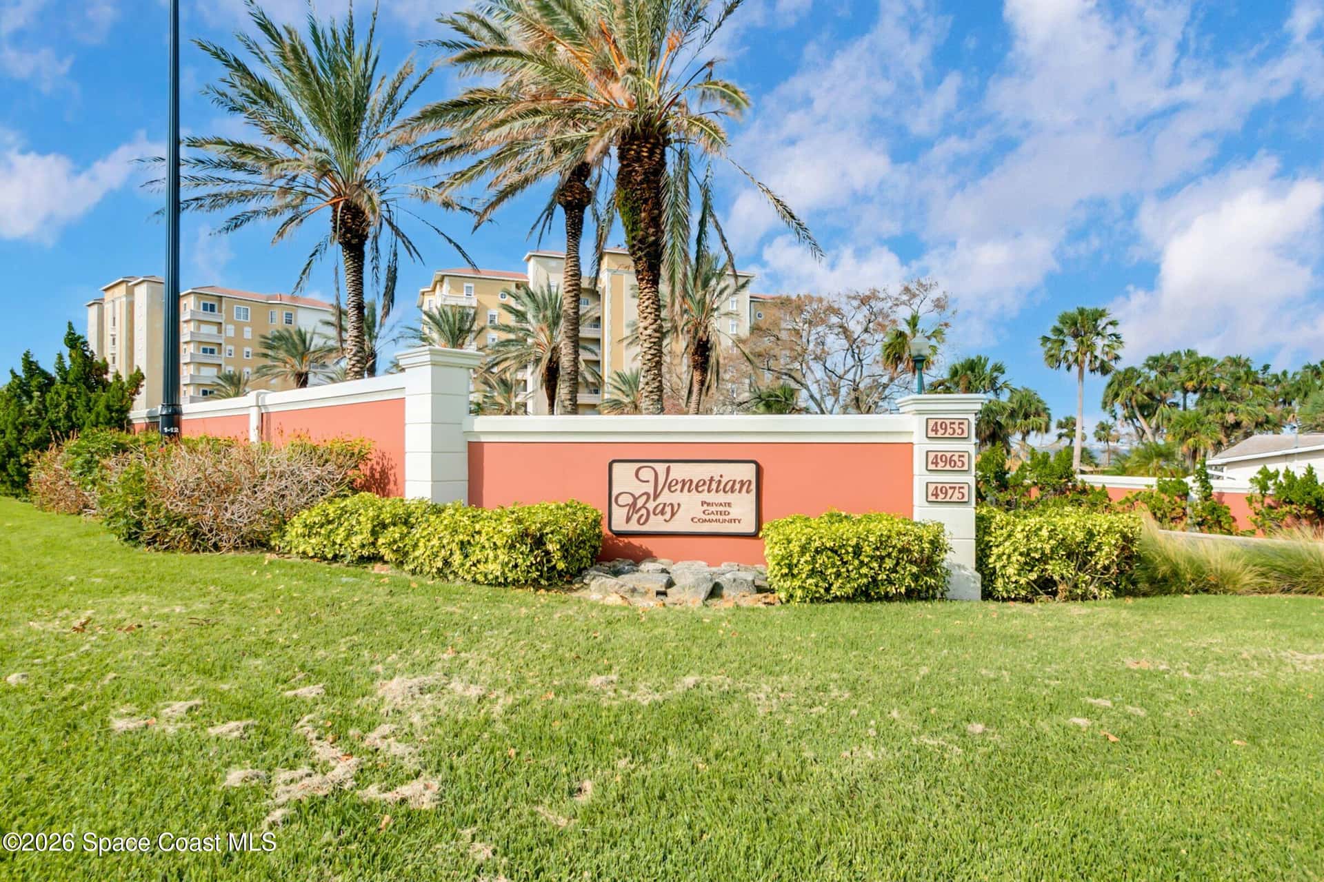 4975 Dixie Highway thumbnail 6