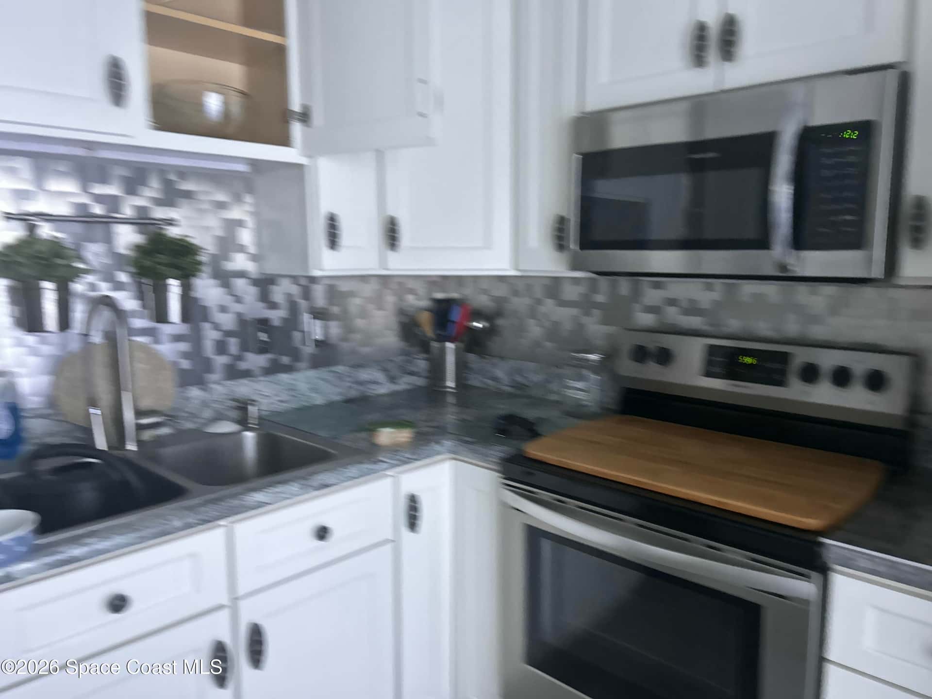 1485 Malibu thumbnail 5