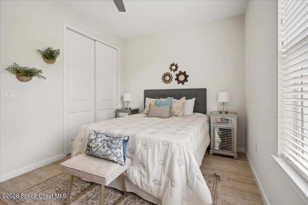 550 Charlotta thumbnail 3