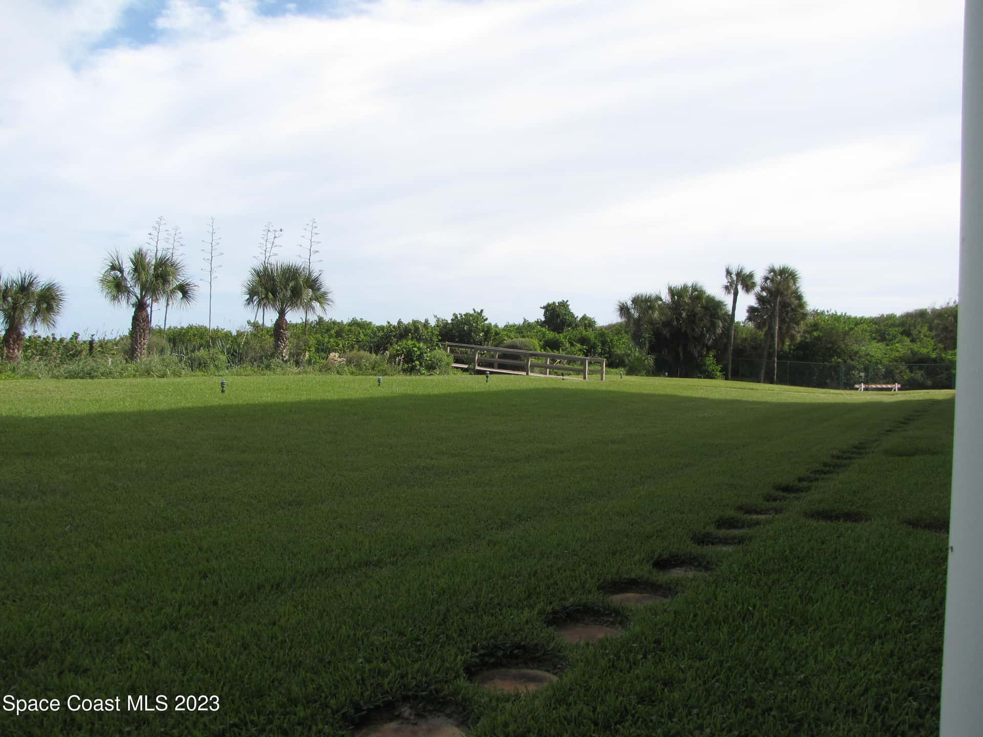 3060 Atlantic thumbnail 3