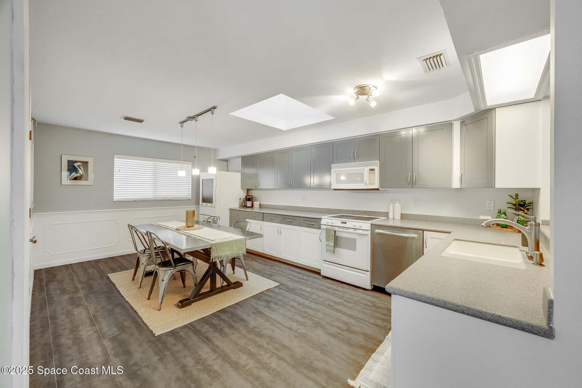 3319 Kirkland thumbnail 2