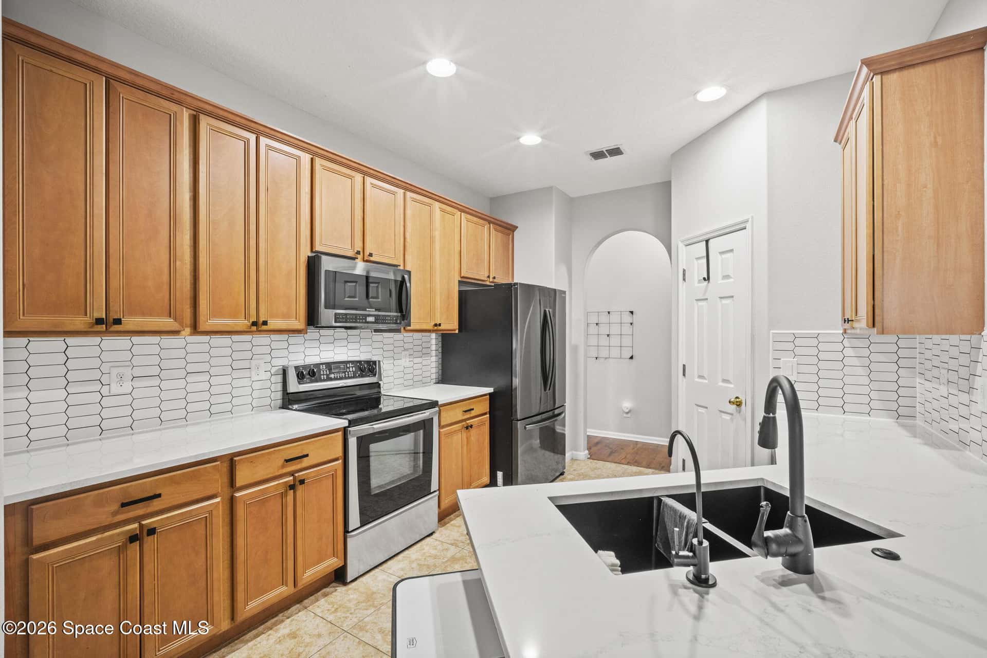 354 Abernathy thumbnail 4