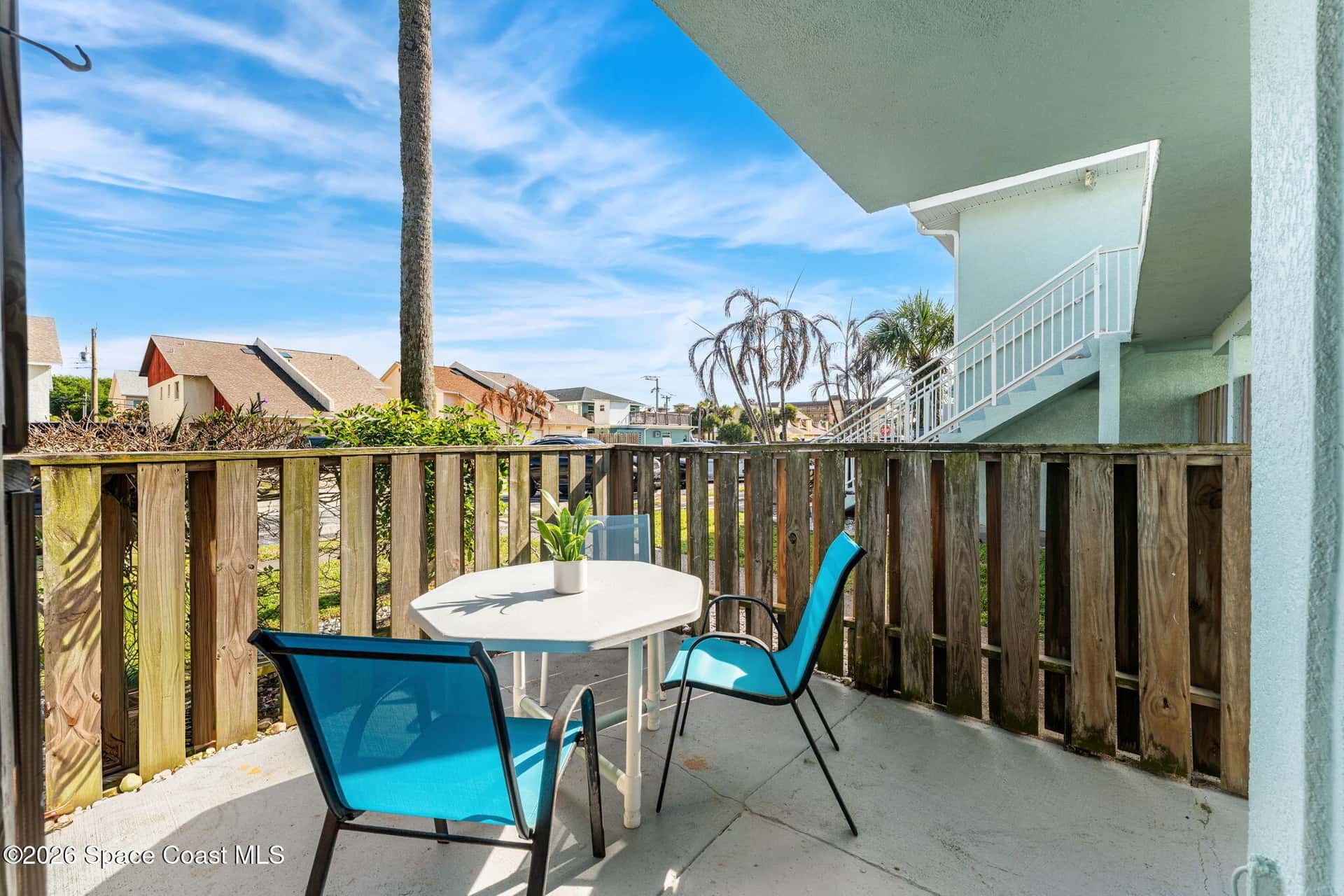 425 Harrison thumbnail 3