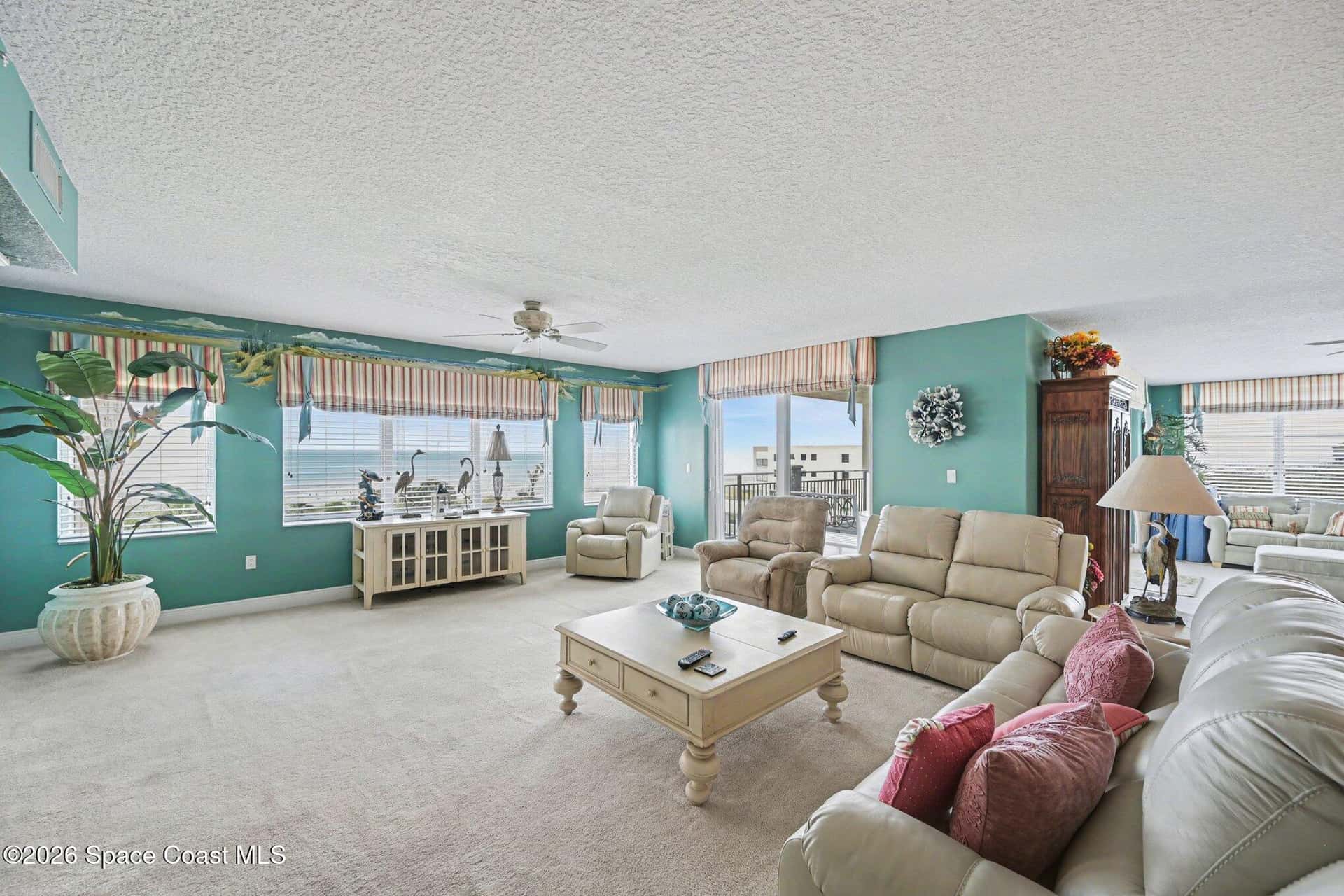 410 Hayes thumbnail 2