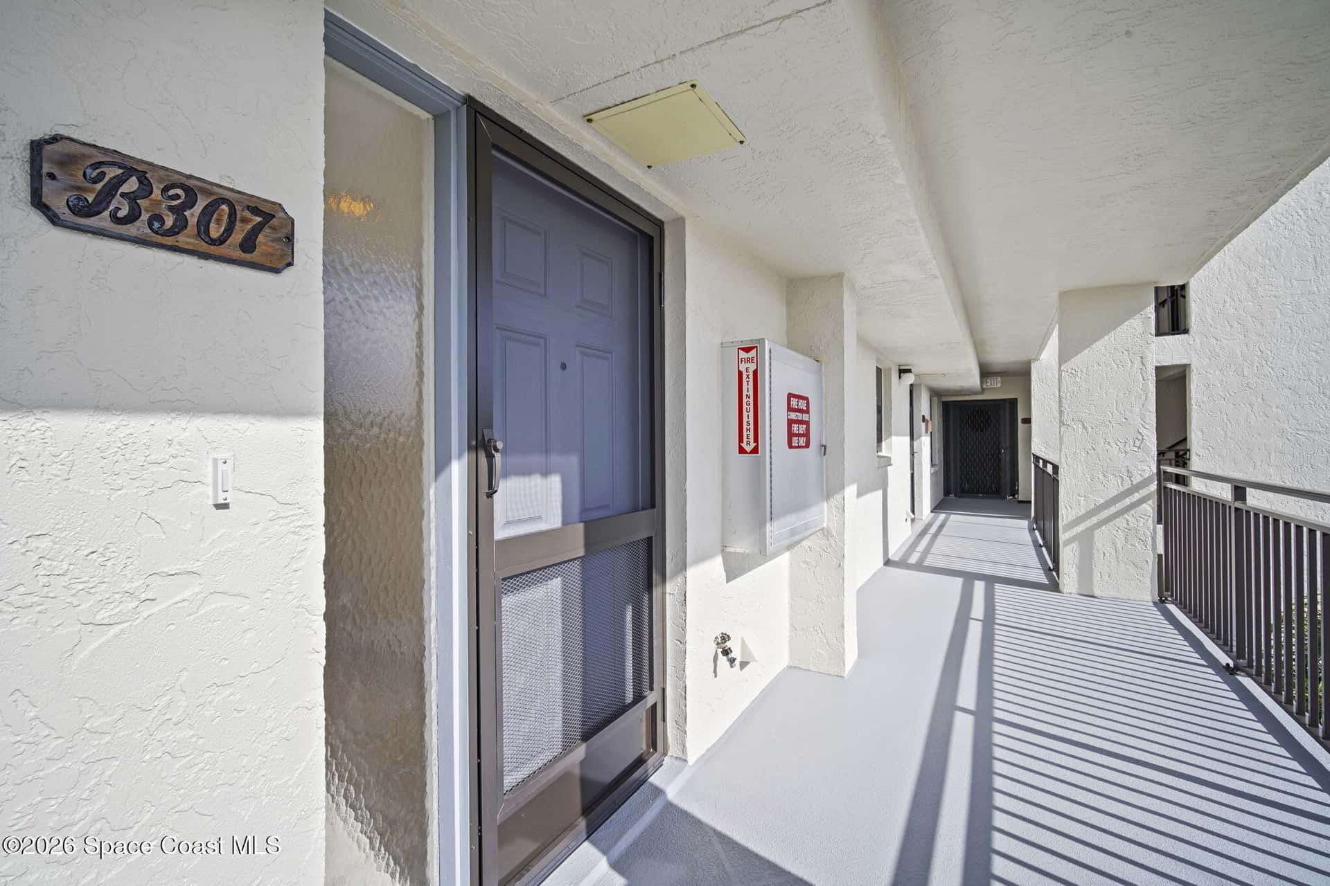 3165 Atlantic thumbnail 4