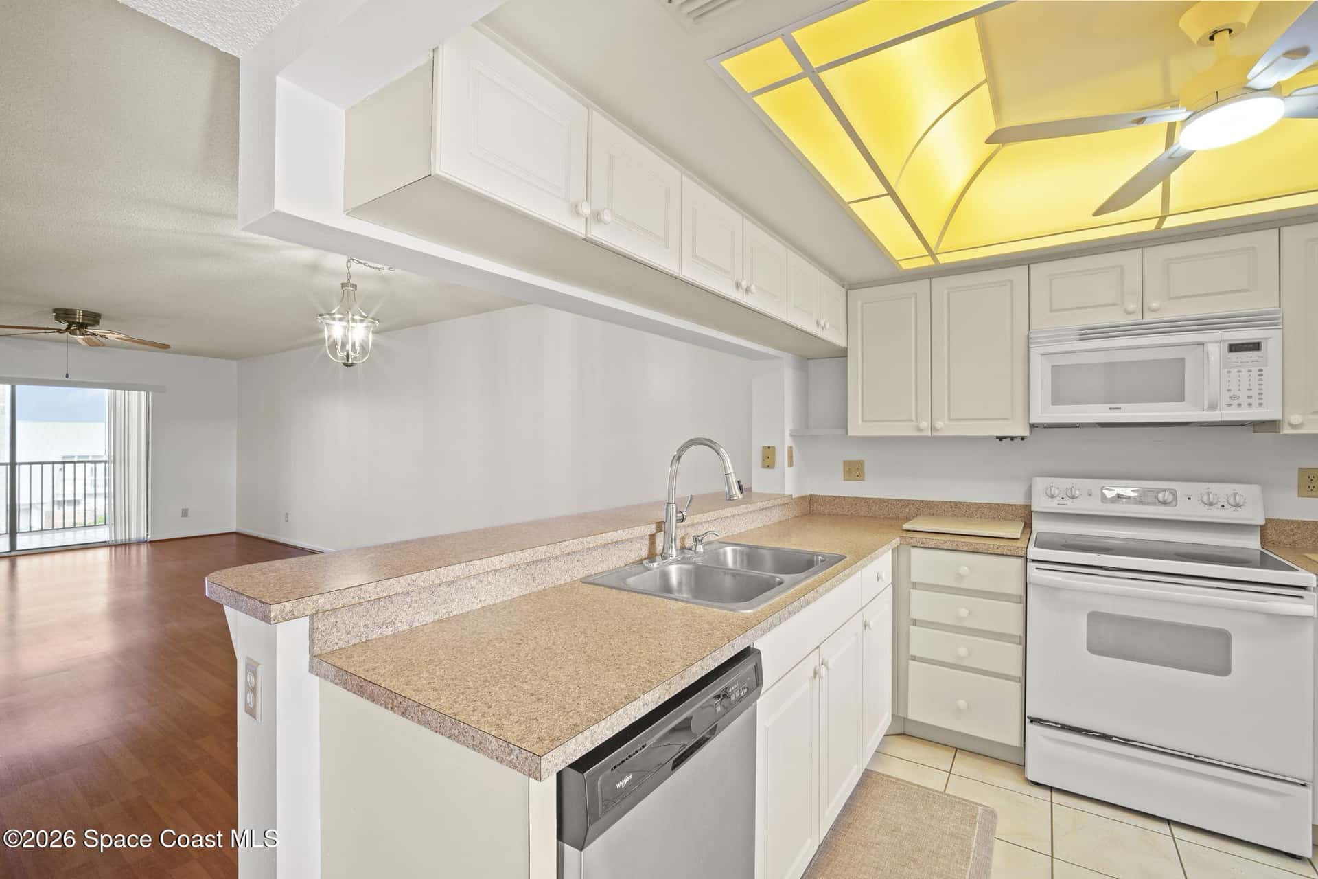 3165 Atlantic thumbnail 6