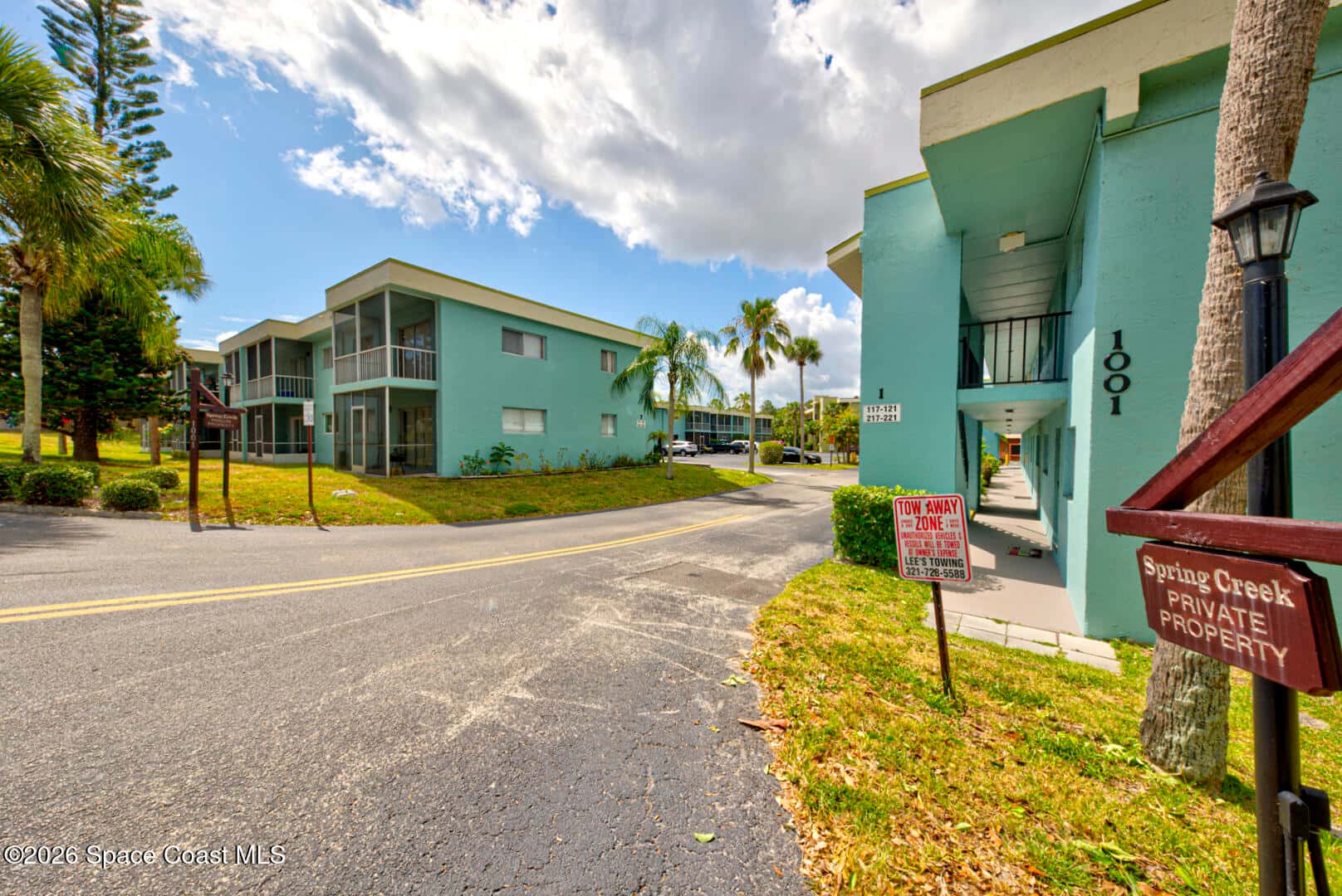 1001 Eau Gallie thumbnail 2