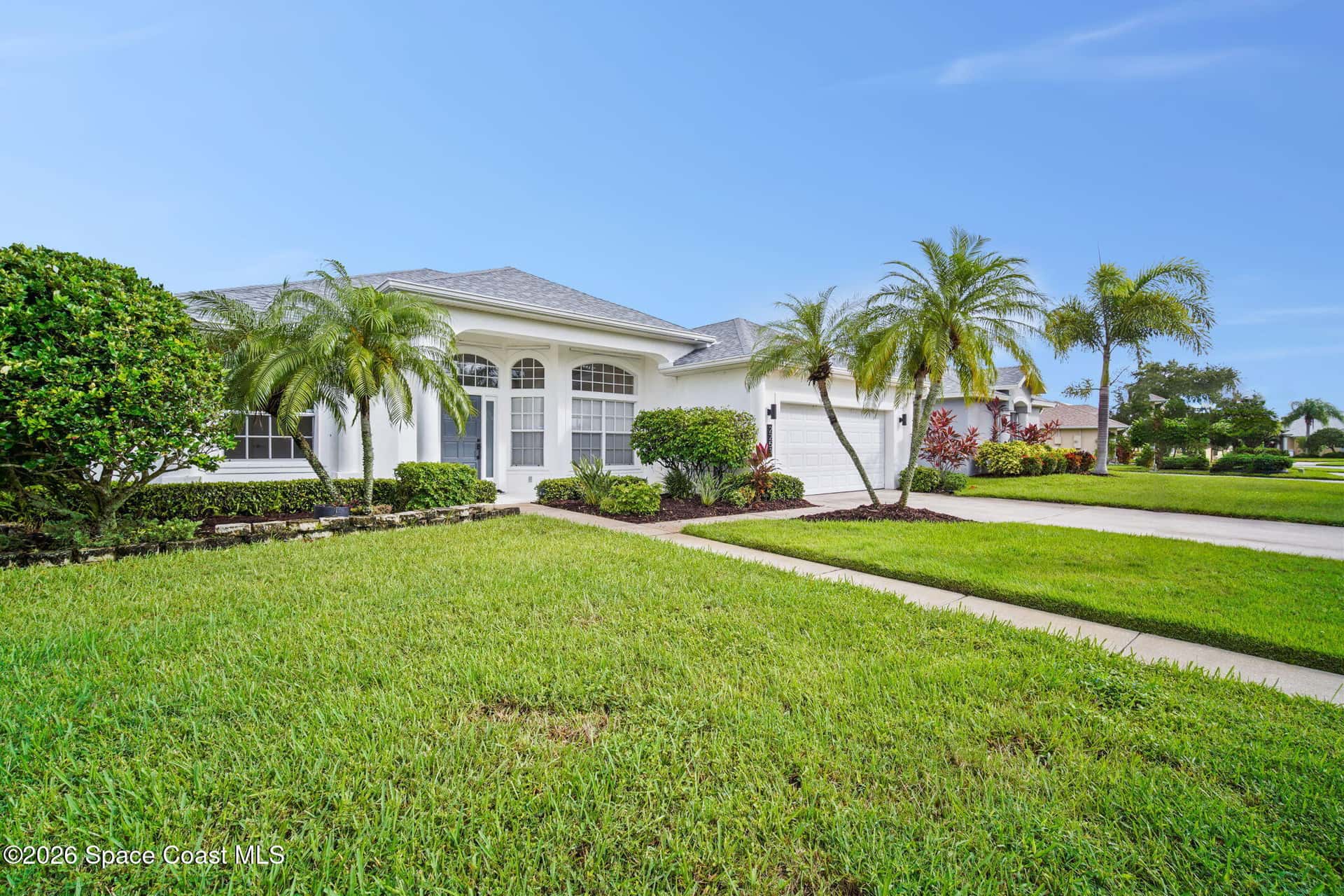 2253 Brightwood thumbnail 3