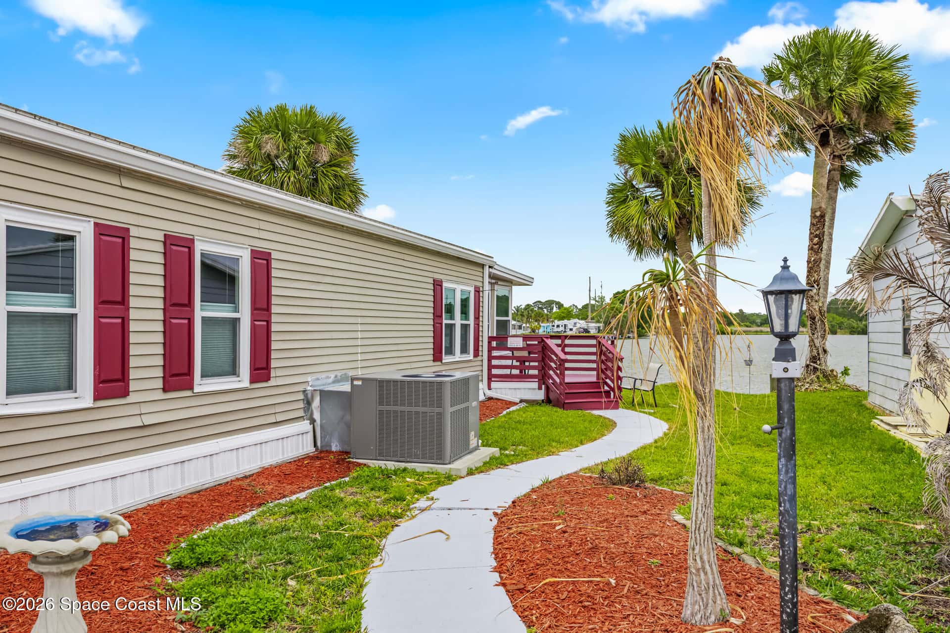 3902 Loblolly thumbnail 3