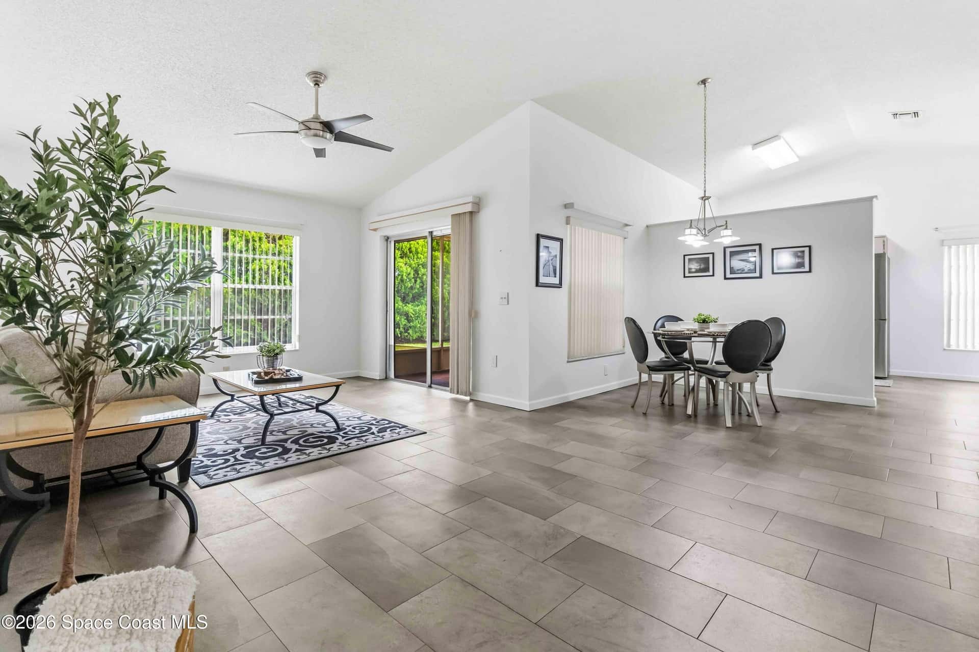 1669 Ticonderoga thumbnail 5