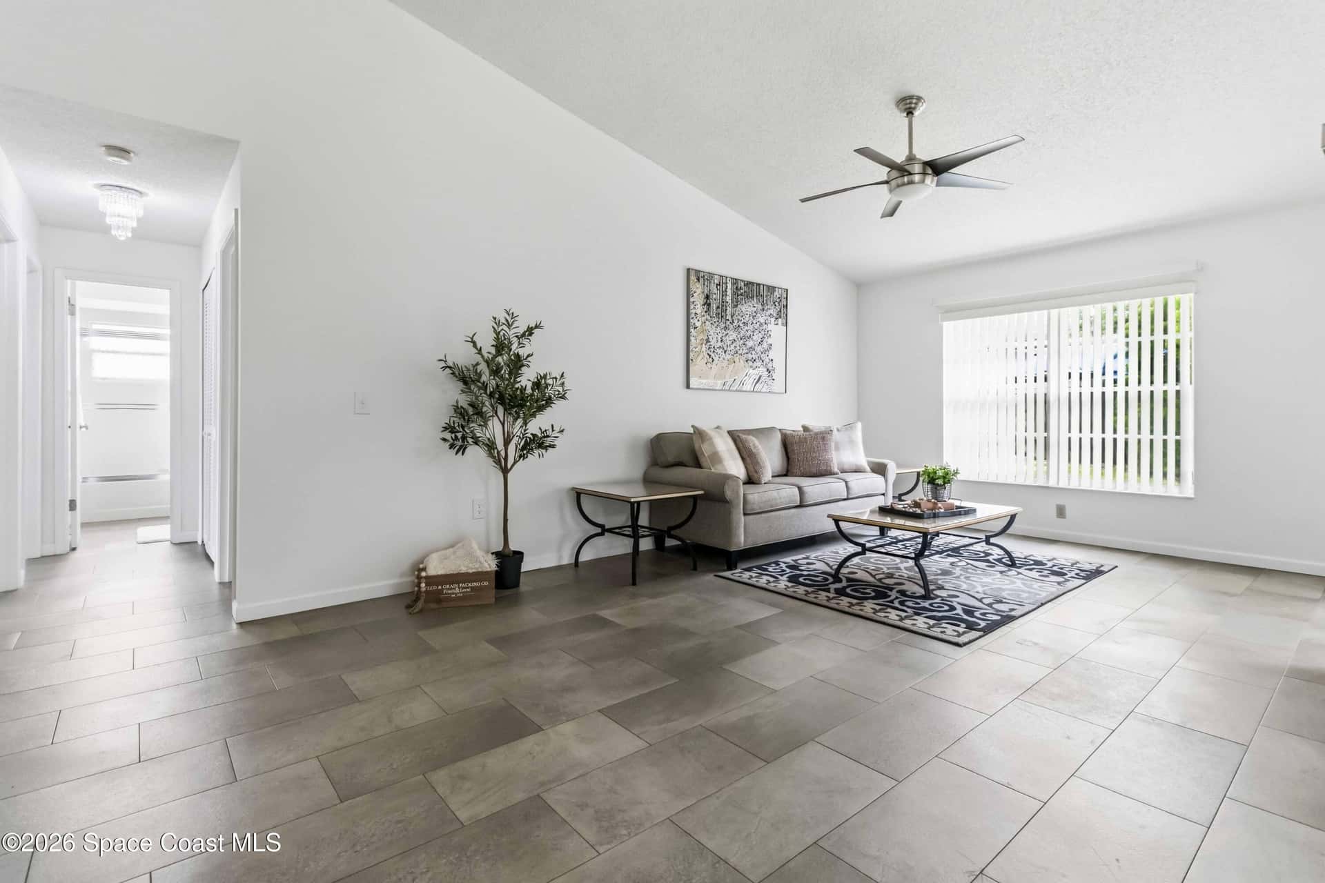 1669 Ticonderoga thumbnail 6