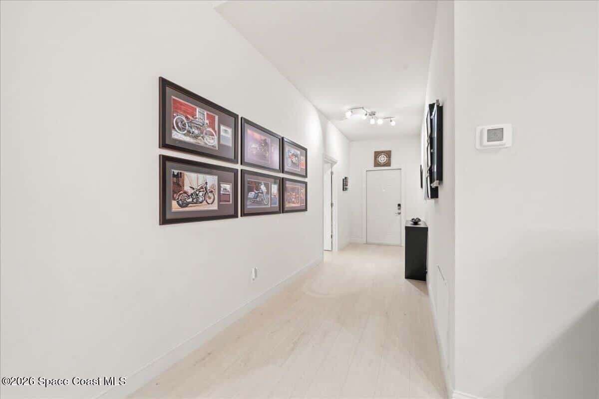 2577 Deercroft thumbnail 4