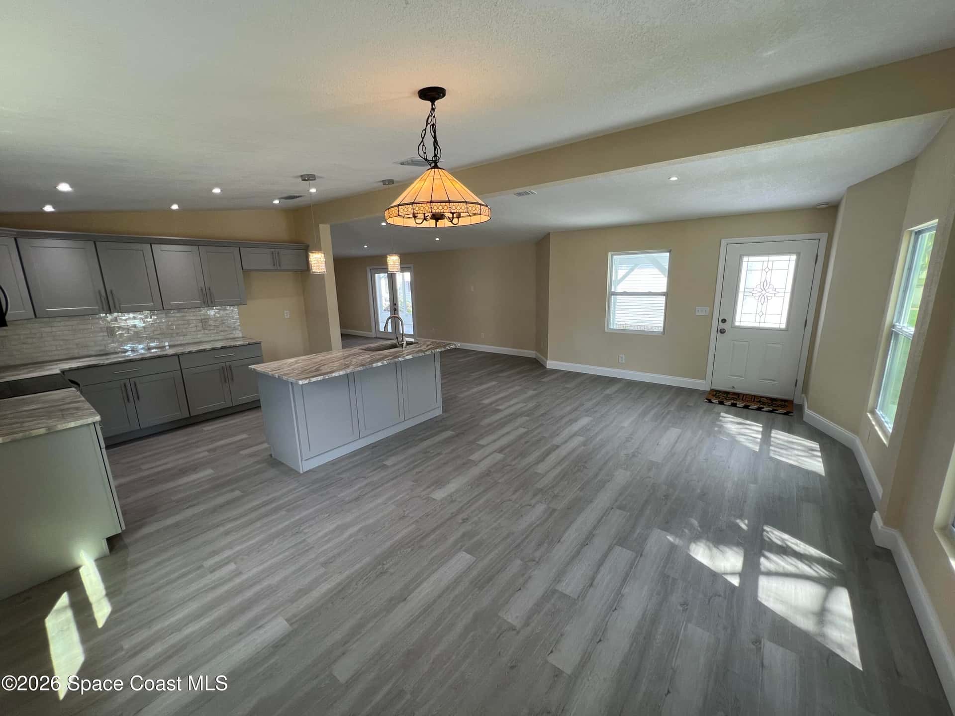 1213 Iriquois thumbnail 5