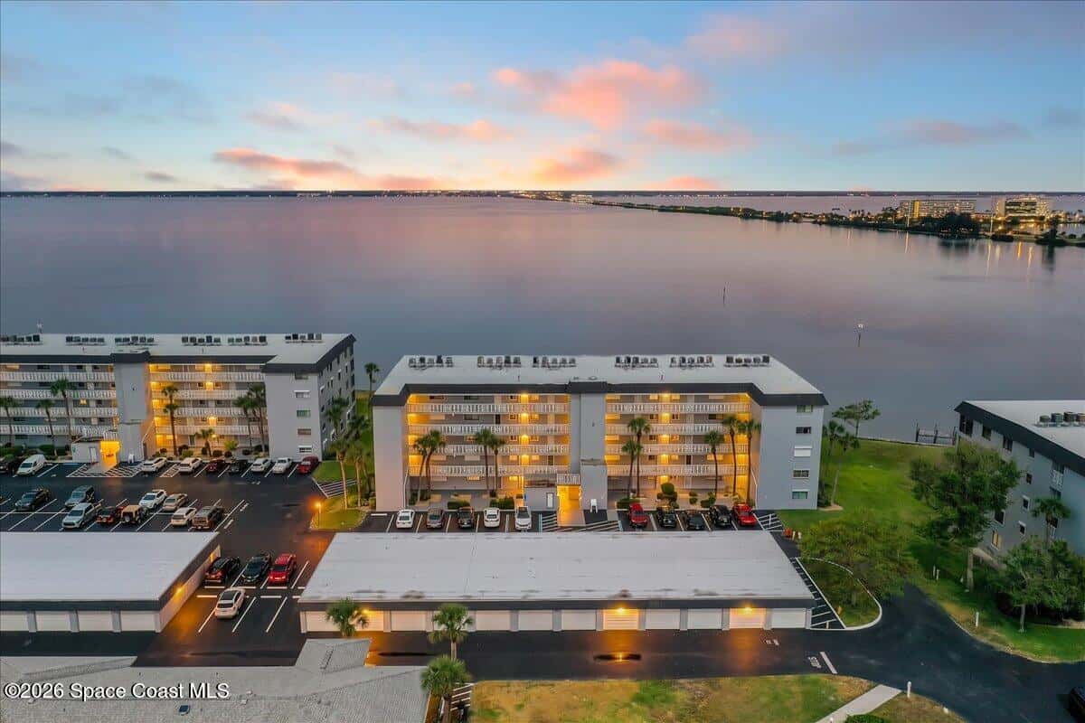 3799 Banana River thumbnail 1