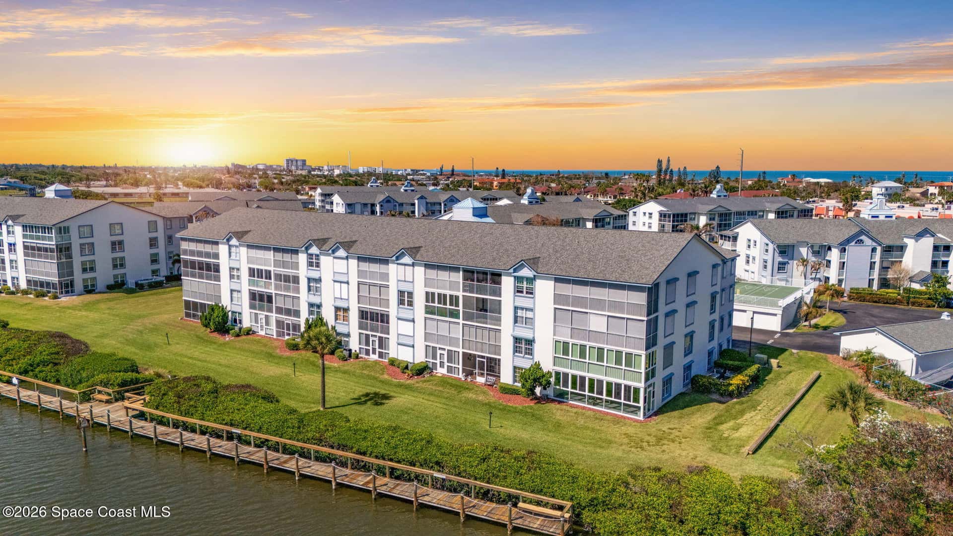 660 Brevard thumbnail 2