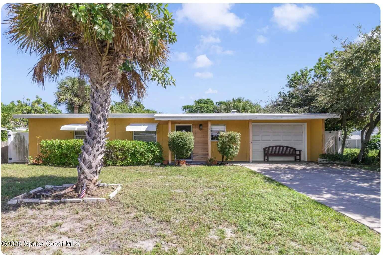 1437 Orlando, Cocoa Beach, Florida