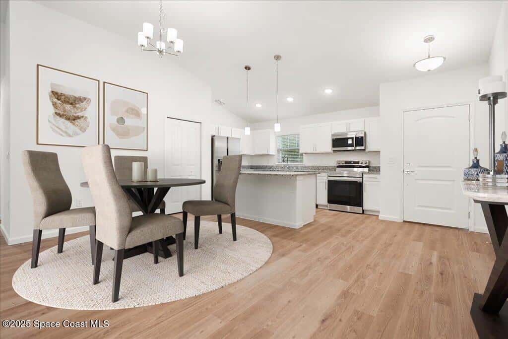 1206 Larkspur thumbnail 6