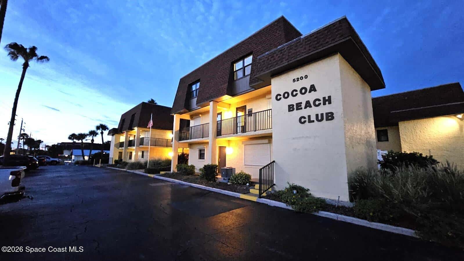 5200 Ocean Beach thumbnail 1