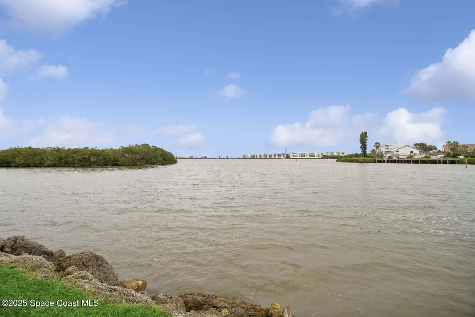 200 Banana River thumbnail 2