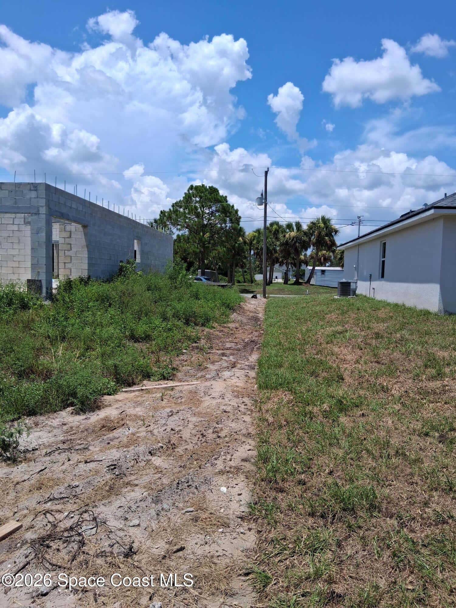 undefined Single Family Residence thumbnail 3