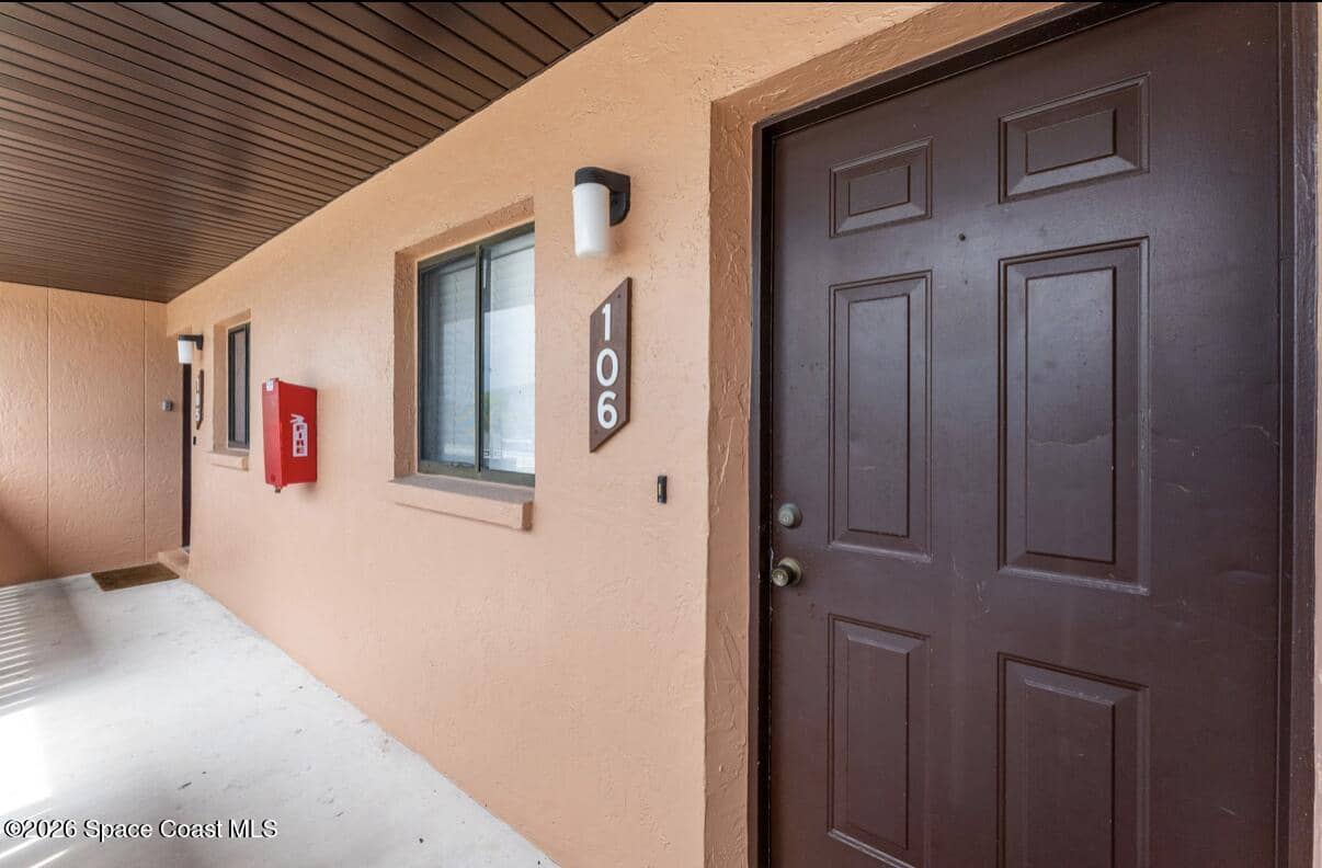 1700 University, Cocoa, Florida